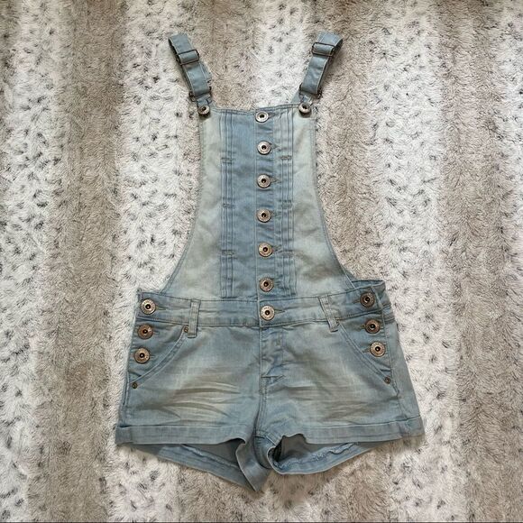 [5] Vintage Dunagrees | Parisian Collection | Light Wash Denim Overall Shorts - Picture 3 of 12